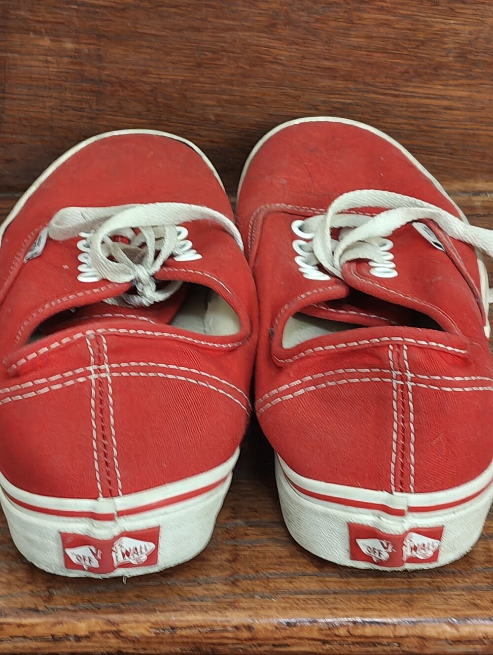 Red Classic Low-Top VANS